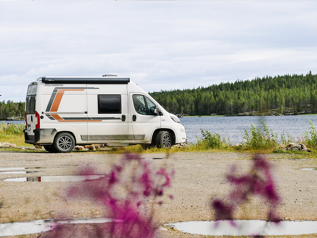 Genießen Sie Ihre Rente mit RENTANDTRAVEL: Langzeitmiete im Wohnmobil.