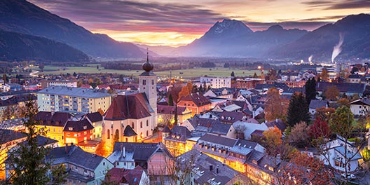 RENT AND TRAVEL – Mieten Sie Ihr Fahrzeug in Liezen in Österreich